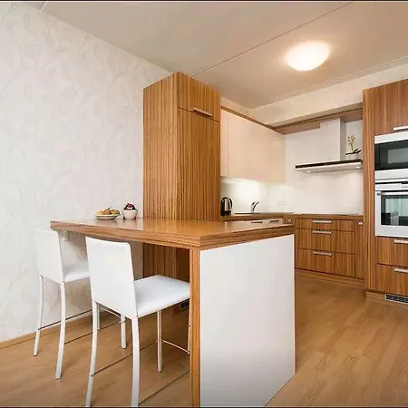 Liikuri 8a טאלין