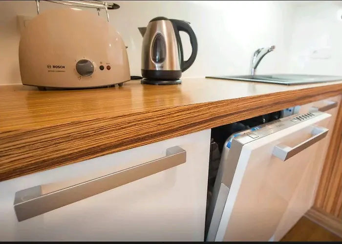 Liikuri 8a Hotel Tallin